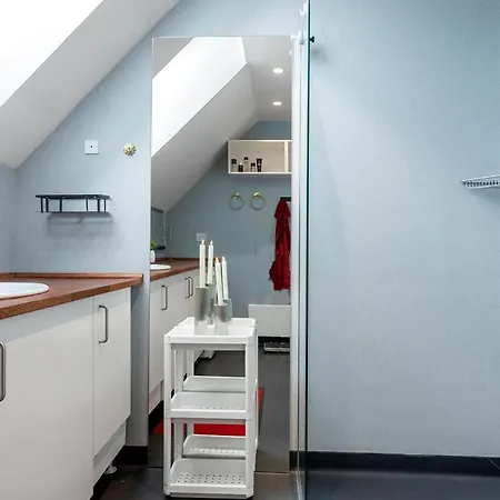 2 Bedroom Amazing Apartment In Ebeltoft בית נופש אבלטופט