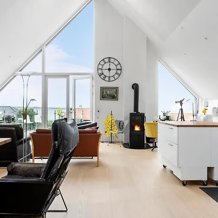 בית נופש 2 Bedroom Amazing Apartment In Ebeltoft